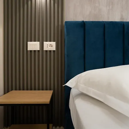 호텔 Mozart Durrës