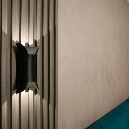 호텔 Mozart Durrës