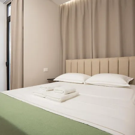 Mozart Hotel Durres